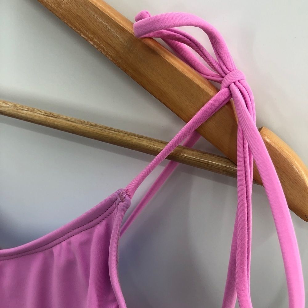 Cabana by Crown & Ivy™ One‎ Piece Swimsuit - Picture 4 of 14